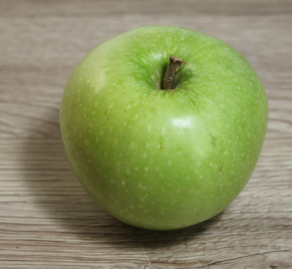 Grüner Apfel in Aufsicht