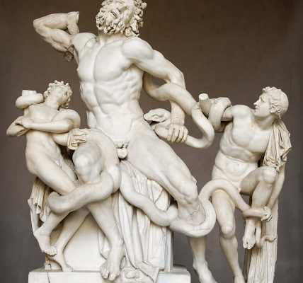 Art Periods: Antiquity: The Laocoön Group (Source: Public Domain, Wikimedia)